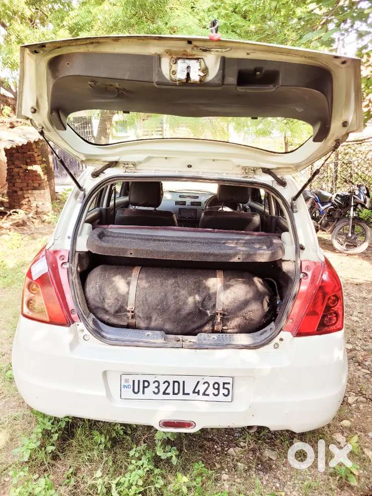 Maruti Suzuki Swift Lxi 2010