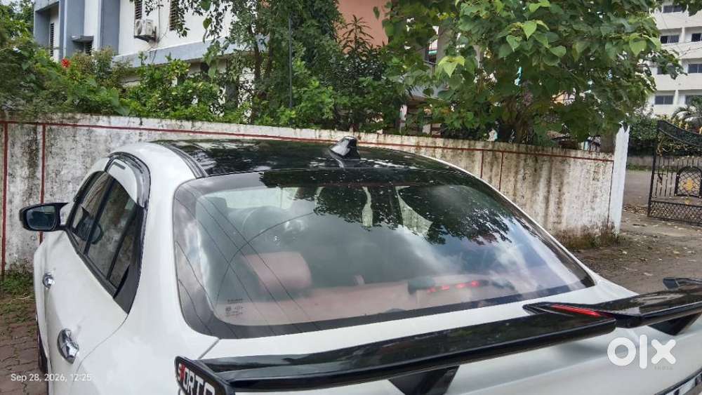 Maruti Suzuki Swift Dzire 1.3 Vxi, 2022, Petrol