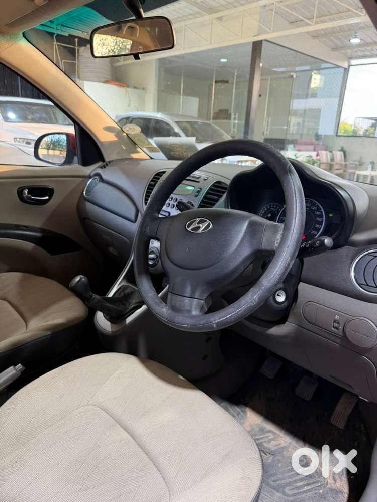 Hyundai I10 2011 Petrol Well Maintained