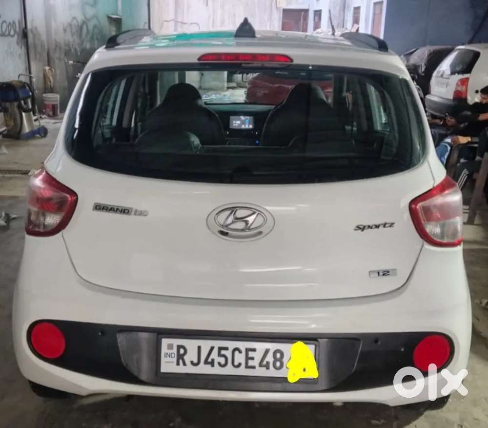Hyundai Grand I10 2018 Petrol 19500 Km Driven