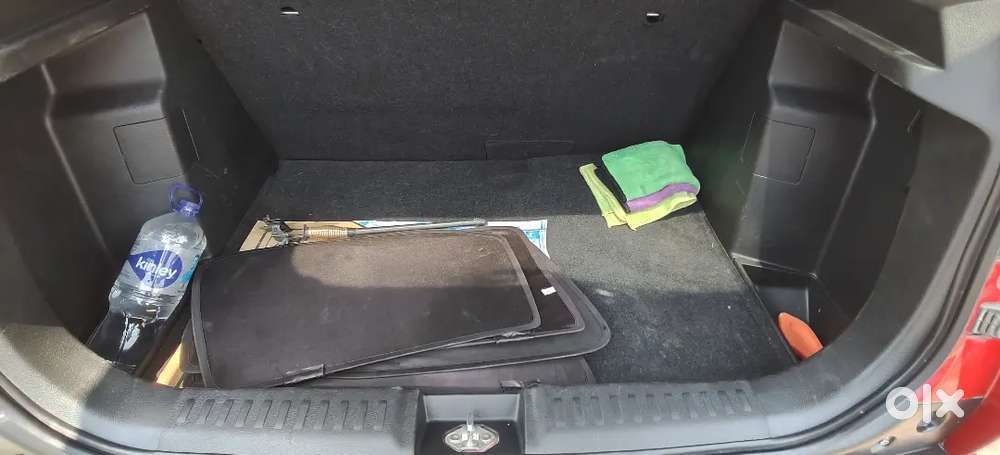 Maruti Suzuki Brezza 17 Dec. 2023 Petrol Well Maintained .