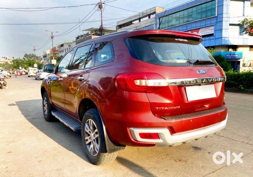 2016 Ford Endeavour 3.2 Titanium Plus 4x4 At | 1st Owner | New Tyres