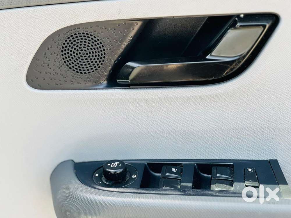 Tata Altroz 1.2 Xm, 2020