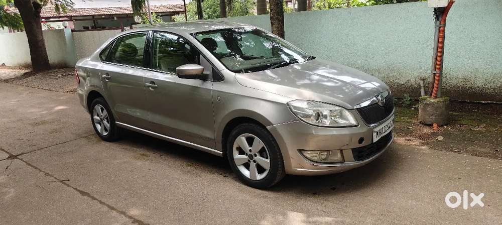Skoda Rapid Elegance 2014