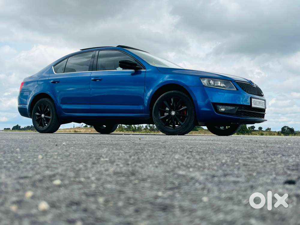 Skoda Octavia 2015 Petrol 98800 Km Driven
