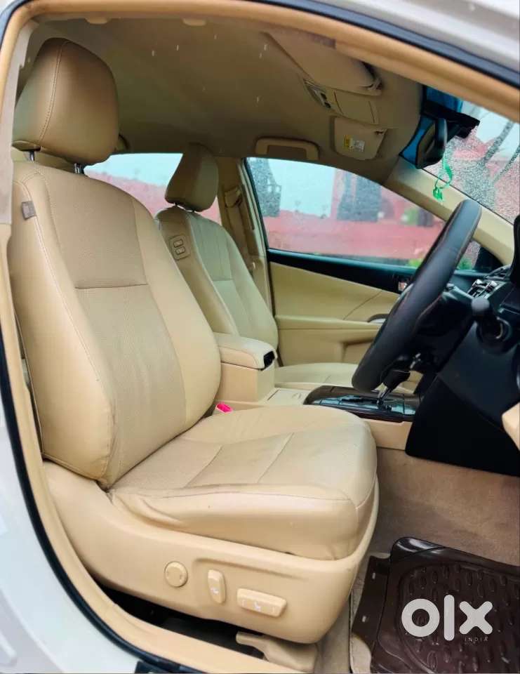 Toyota Camry Hybrid, 2016, Petrol