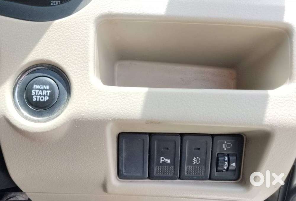 Maruti Suzuki Ciaz Zxi(o), 2016, Petrol