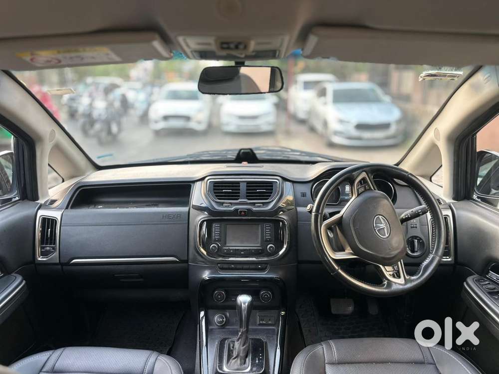 Tata Hexa 2.2 Xta 4x2 6 Str Dual Tone, 2018, Diesel