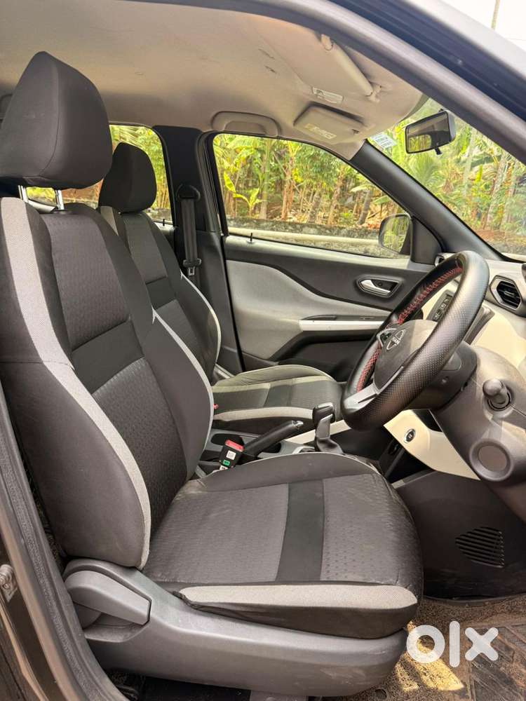 Nissan Magnite 1.0 Xl Turbo Cvt, 2022, Petrol