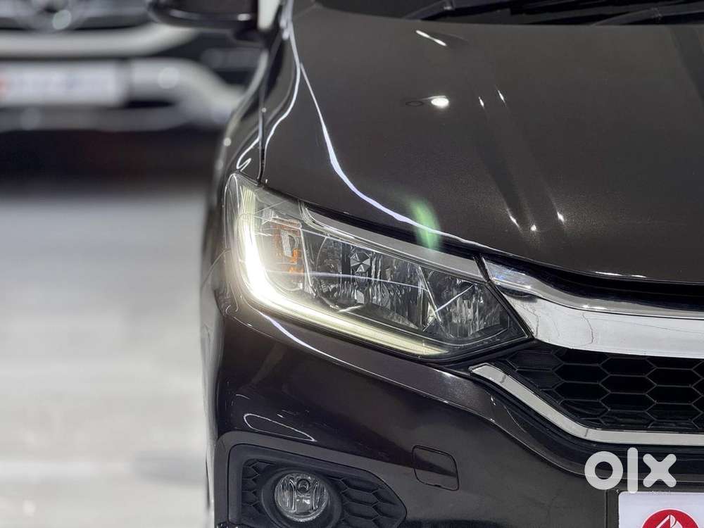 Honda City 1.5 V Cvt I-vtec Mt, 2022, Petrol