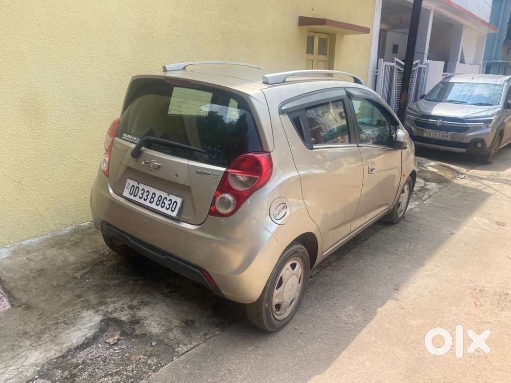 Chevrolet Beat Petrol 2013