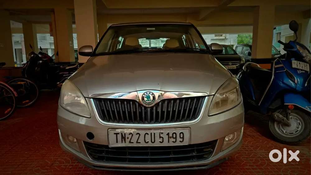 Skoda Fabia 2013 Petrol 158000 Km Driven