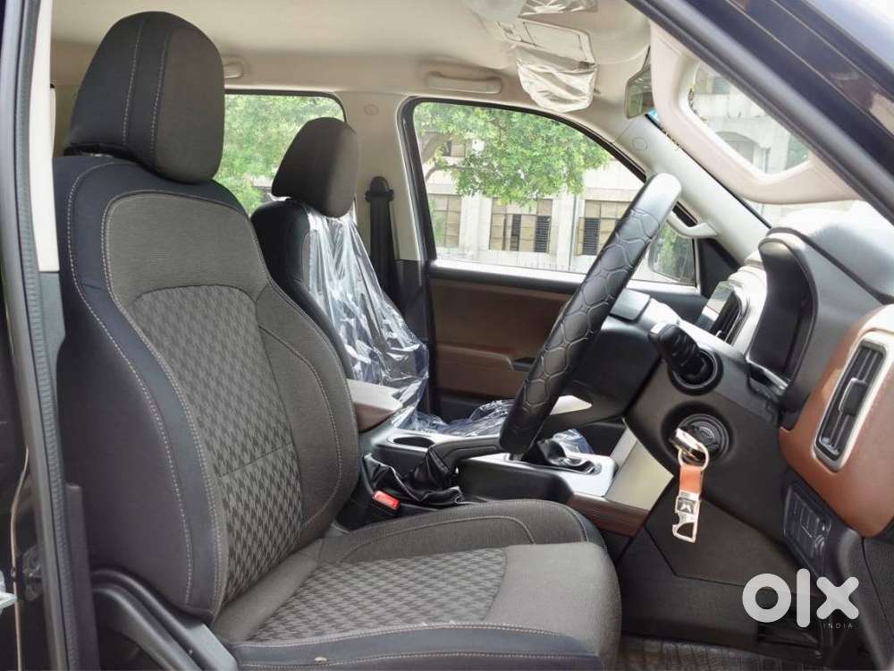 Mahindra Scorpio N Z4 Petrol Mt 7 Str, 2023, Petrol