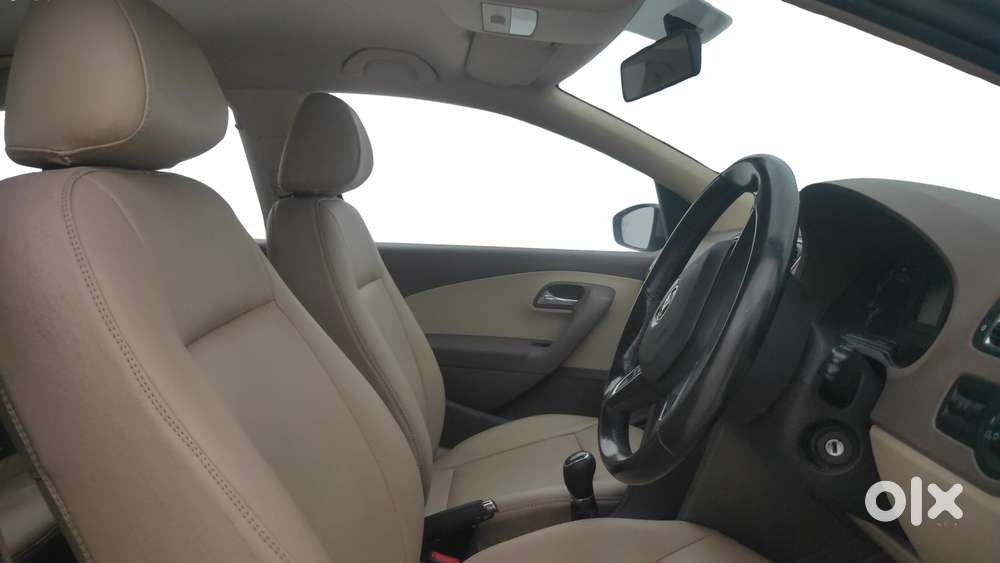 Skoda Rapid 1.6 Mpi Ambition, 2016, Petrol