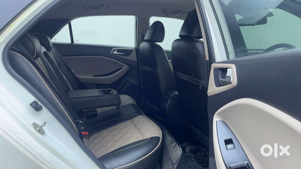 Hyundai Elite I20 1.2 Asta (o) Cvt, 2019, Petrol