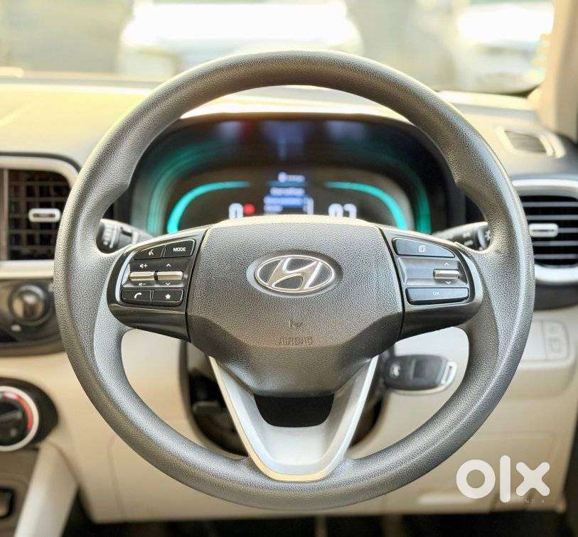Hyundai Venue Sx Mt, 2022, Petrol
