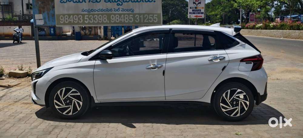 Hyundai New I20 1.2 Asta (o) Mt, 2024, Petrol