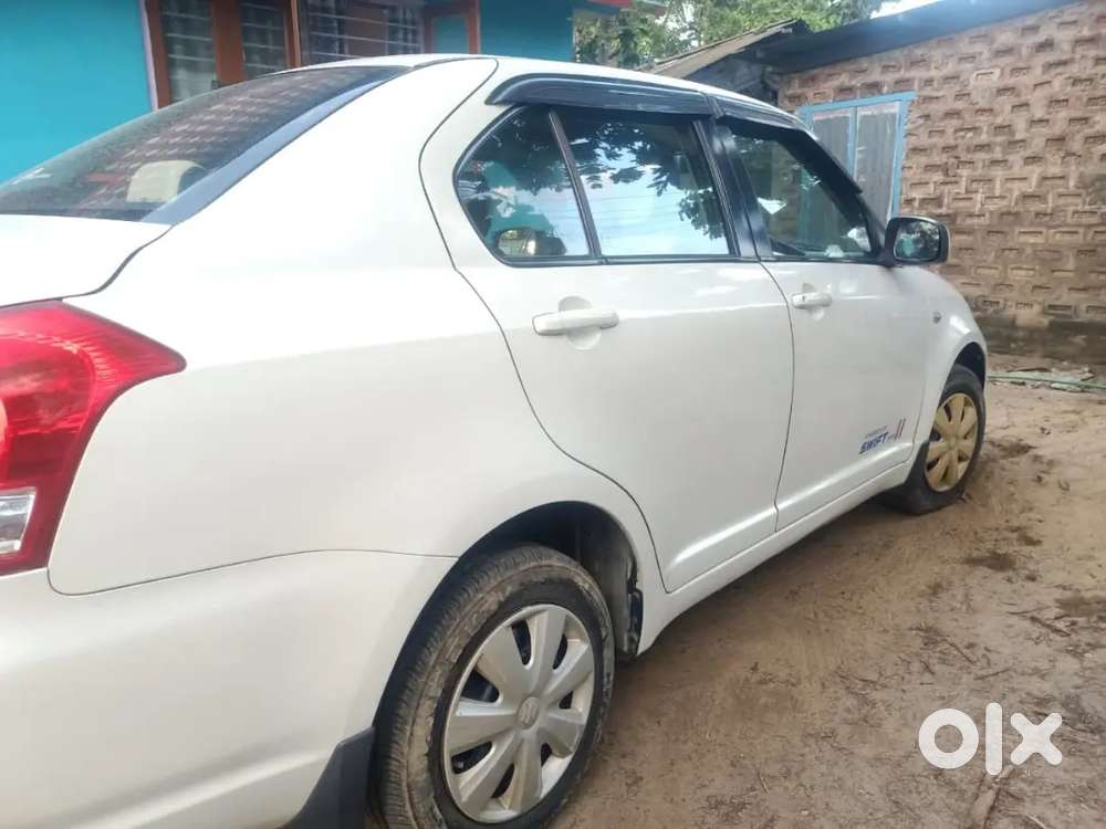 Maruti Suzuki Swift Dzire 2010 Petrol 96800 Km Driven