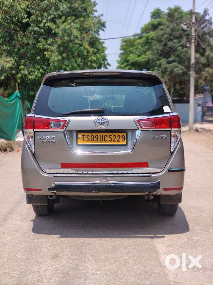 Toyota Innova Crysta 2.4 V 8 Str, 2019, Diesel