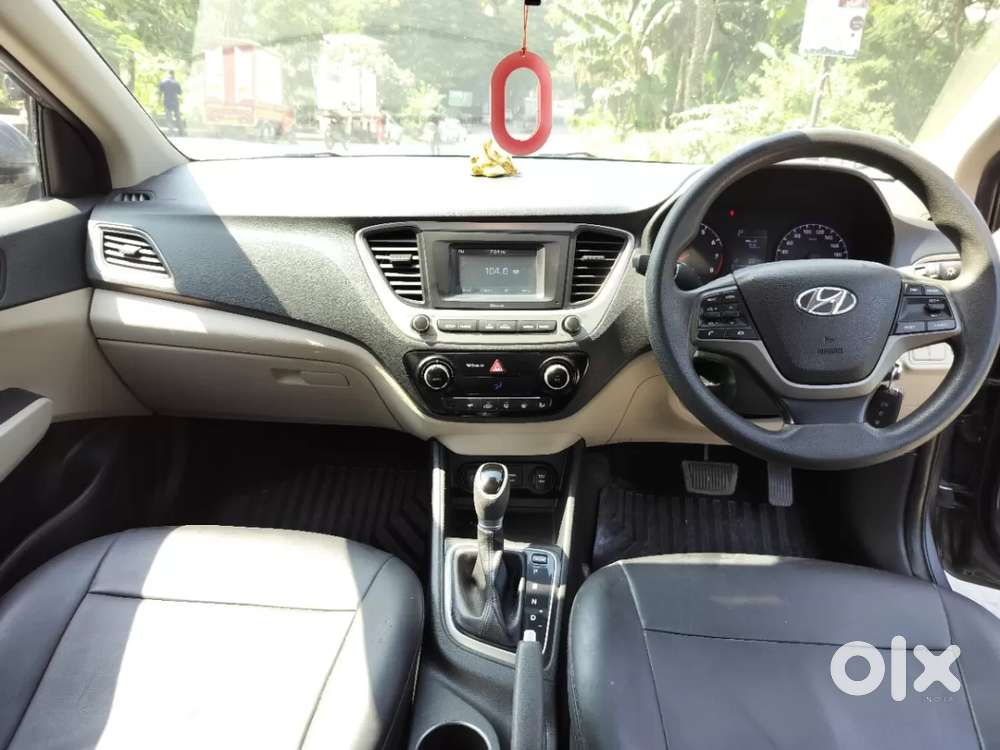 Hyundai Verna Ex 1.6 Vtvt At, 2017, Petrol