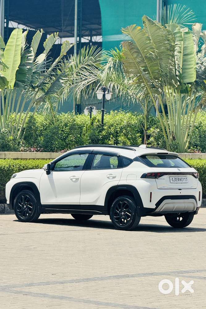 Maruti Suzuki Fronx Delta Plus 1.2l Ags, 2023, Petrol