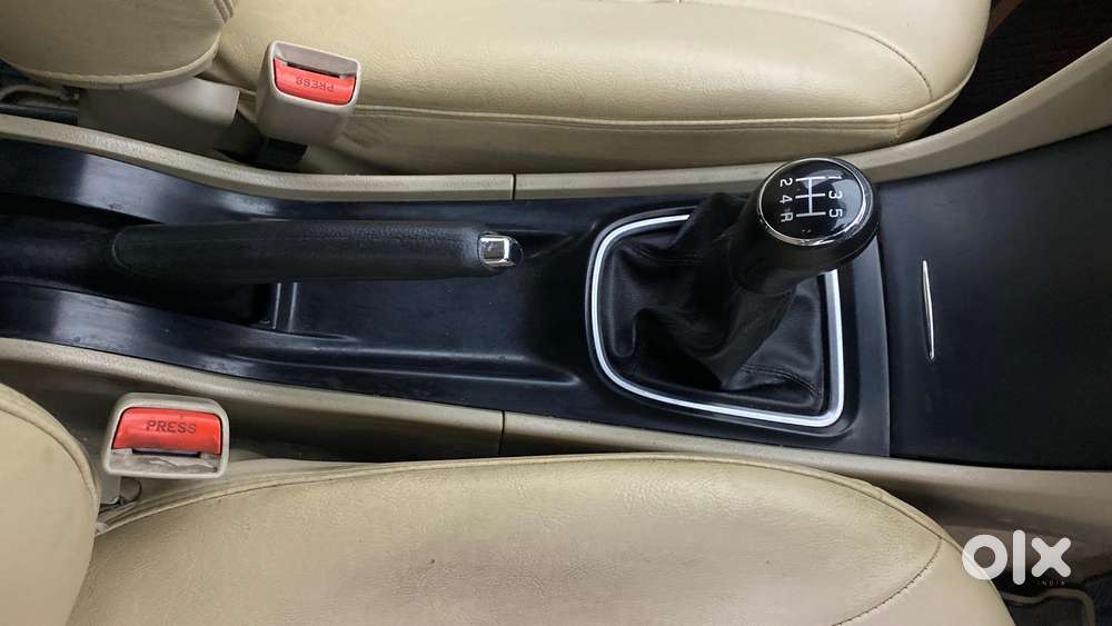 Maruti Suzuki Ciaz 1.5 Zeta Shvs Mt, 2021, Petrol