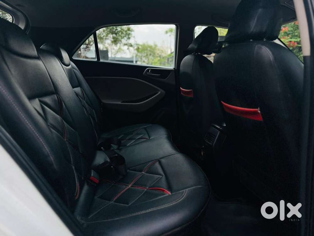 Hyundai I20 Sportz 1.4 At Vtvt, 2016, Petrol