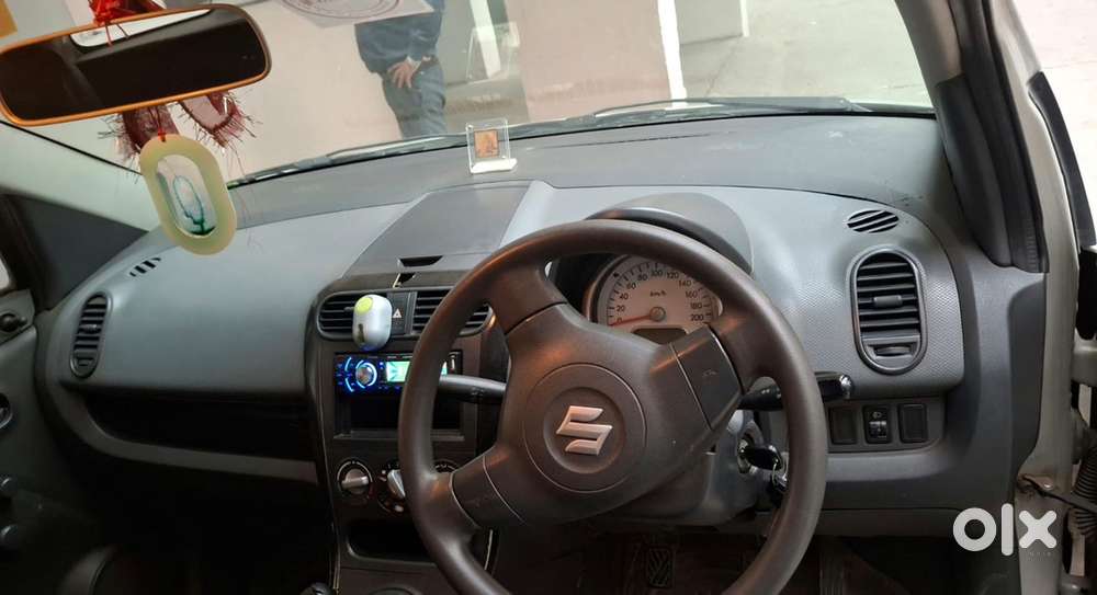 Maruti Suzuki Ritz 2011 Petrol Lxi Year