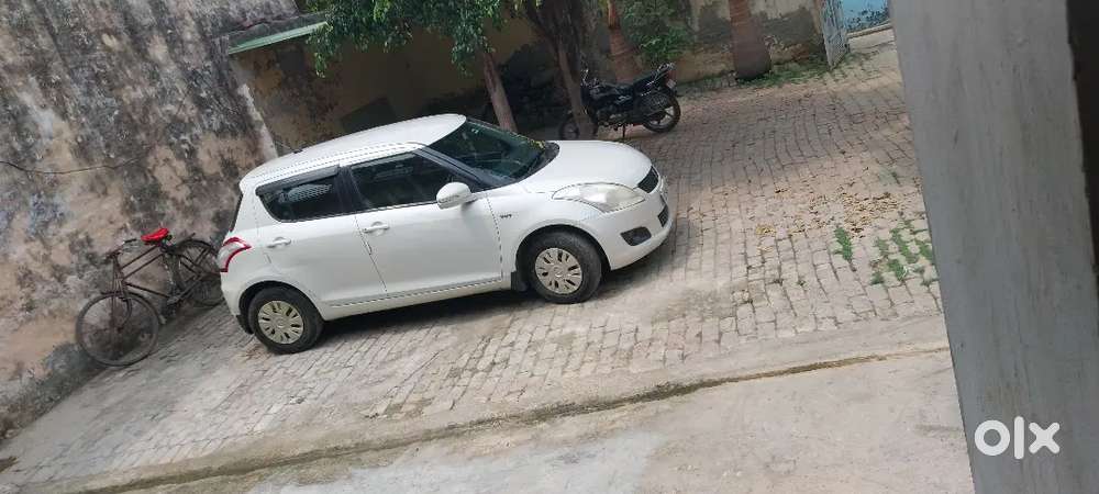 Swift Vxi Optional 2013 Model