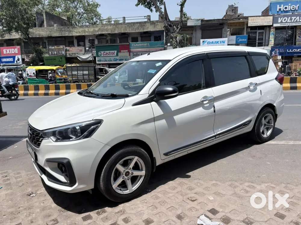 Maruti Suzuki Ertiga 2024 Cng & Hybrids 90000 Km Driven