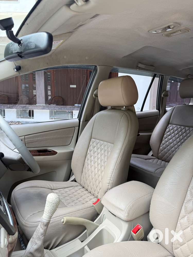 Toyota Innova 2013 Diesel Well Maintained
