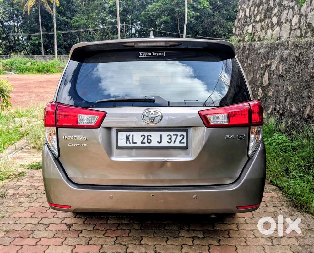 Toyota Innova Crysta 2.4 G Mt 8s, 2018, Diesel