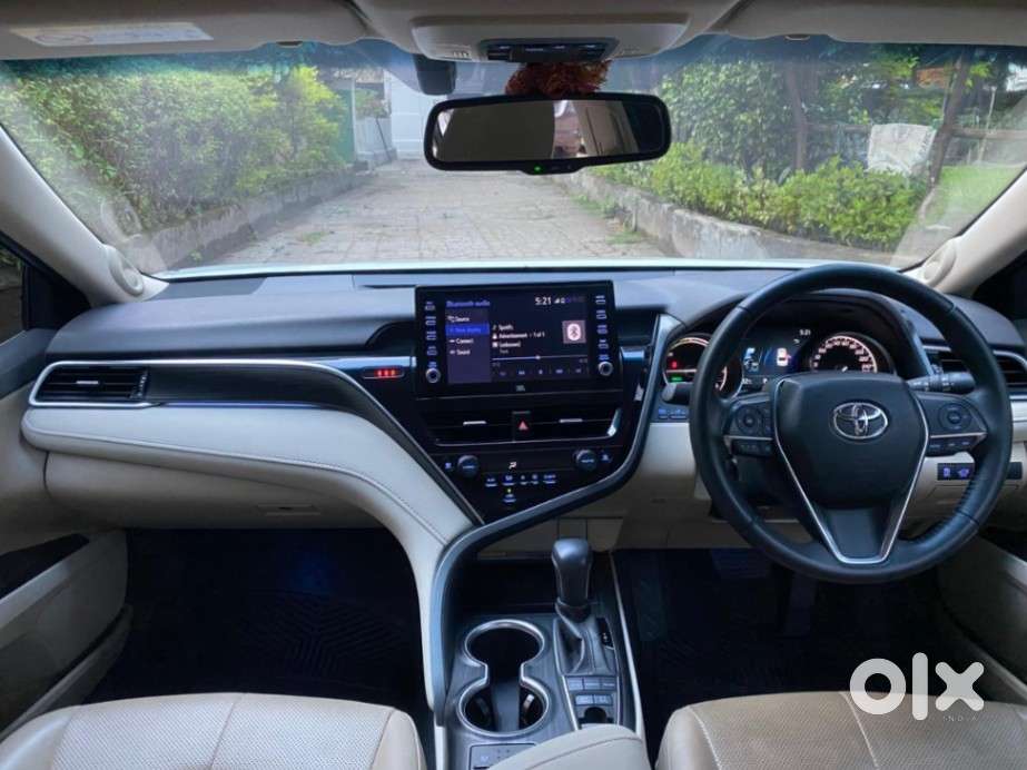 Toyota Camry Hybrid, 2024, Petrol