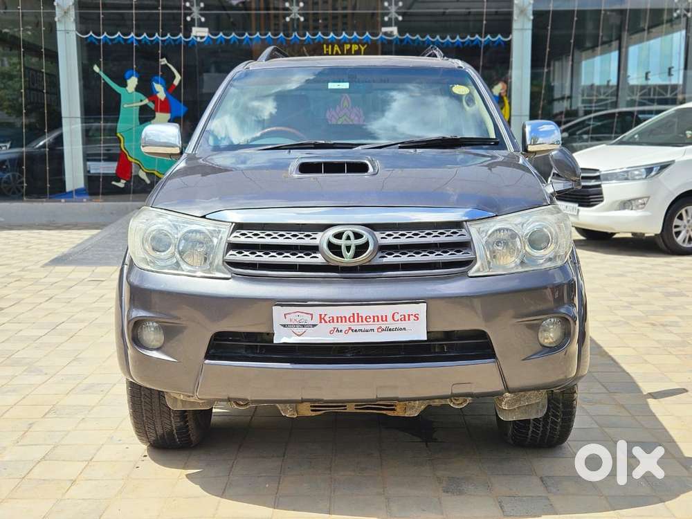 Toyota Fortuner 3.0 4x4 Manual, 2011, Diesel