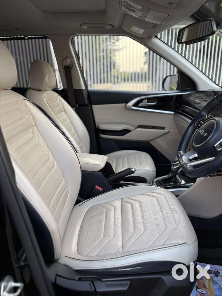 Kia Carens 1.5 Luxury Plus Diesel At 7 Str, 2023, Diesel