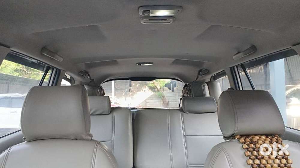 Toyota Innova 2.5 G (diesel) 7 Seater, 2012, Diesel