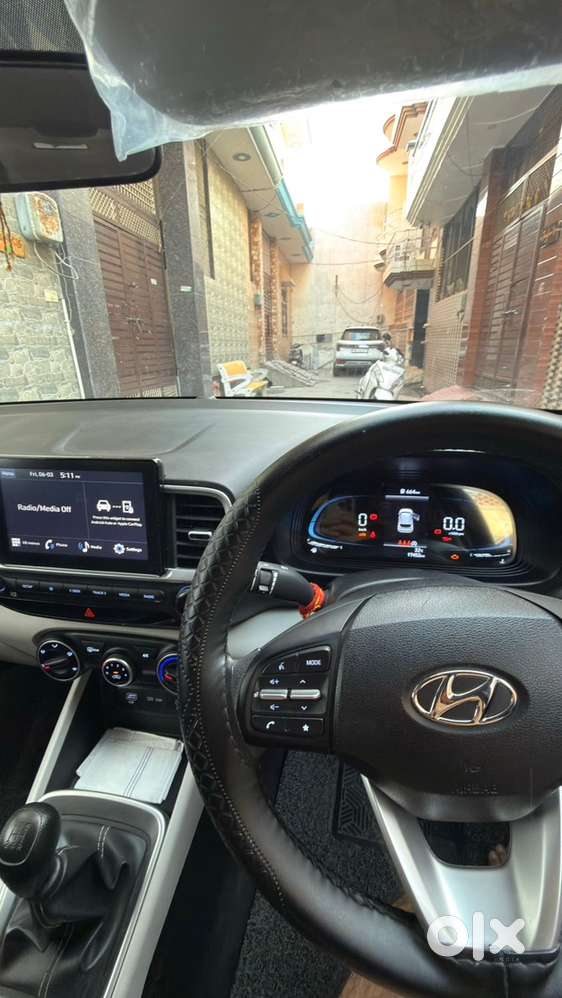 Hyundai Venue 2023 Petrol