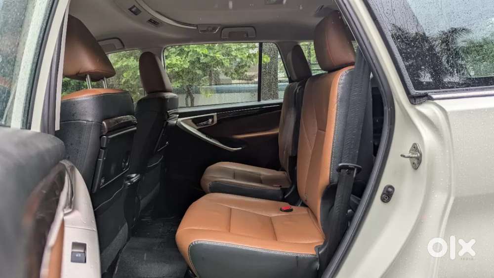 Toyota Innova Crysta [2020-ongoing] 2.4 Zx At 7 Str, 2022, Diesel