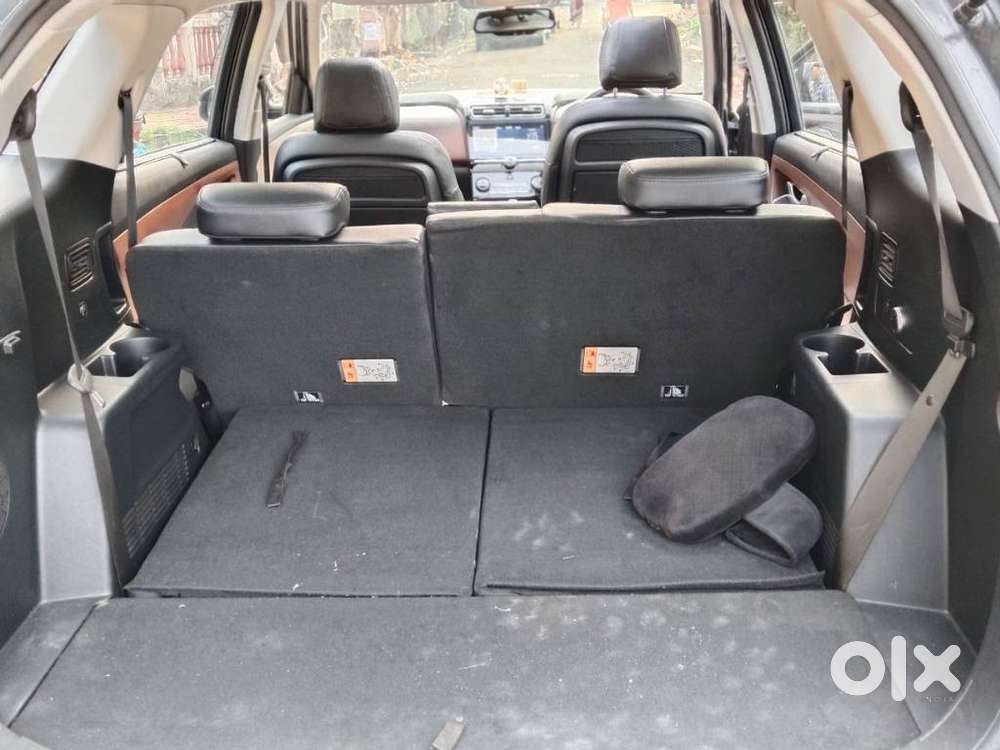 Hyundai Alcazar Platinum, 2021, Petrol