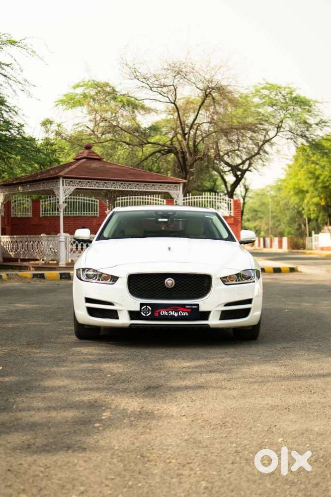 Jaguar Xe Portfolio, 2019, Diesel