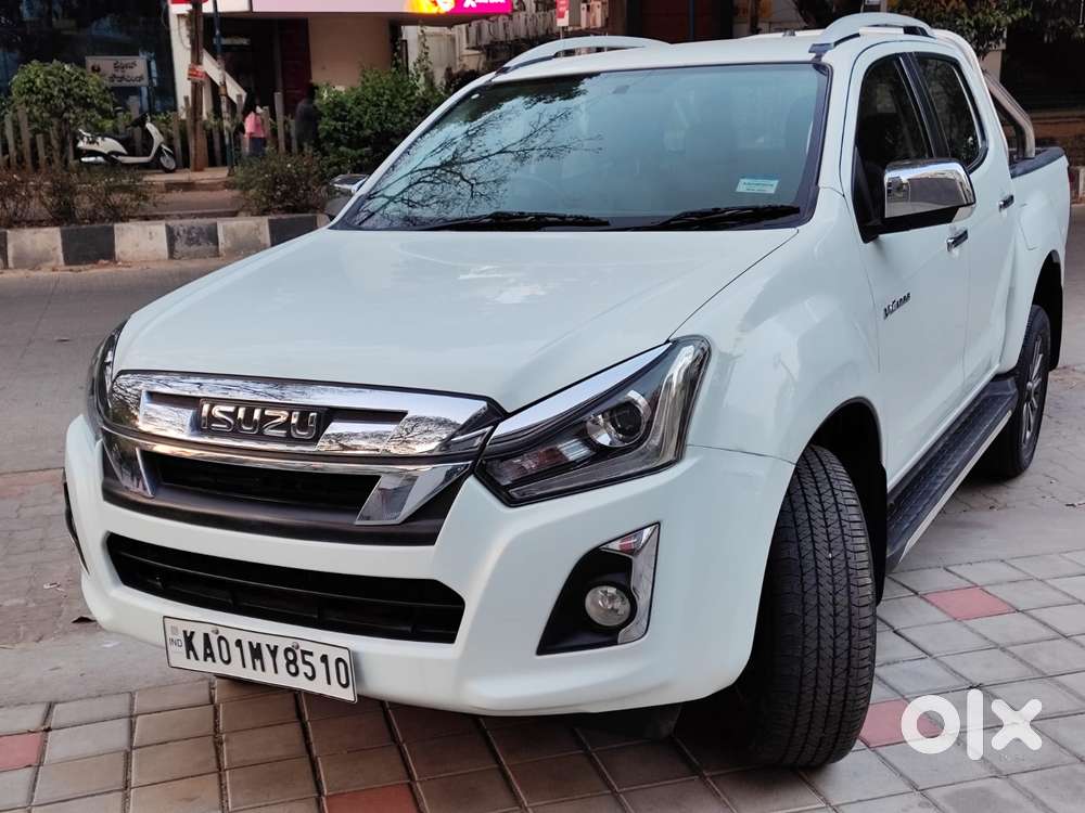 Isuzu D-max V-cross Z Prestige, 2023, Diesel