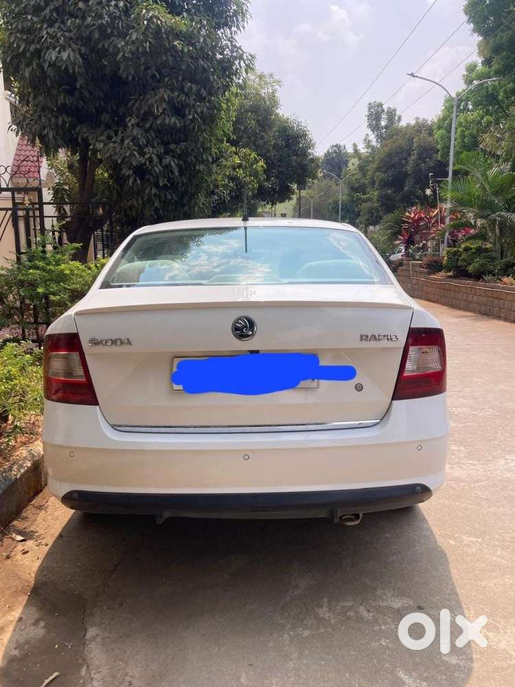 Skoda Rapid Style 1.0 Tsi Mt