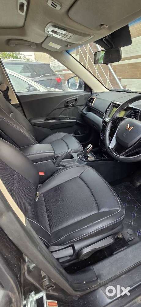 Mahindra Xuv400 Ev Ec Fast Charger, 2023, Electric