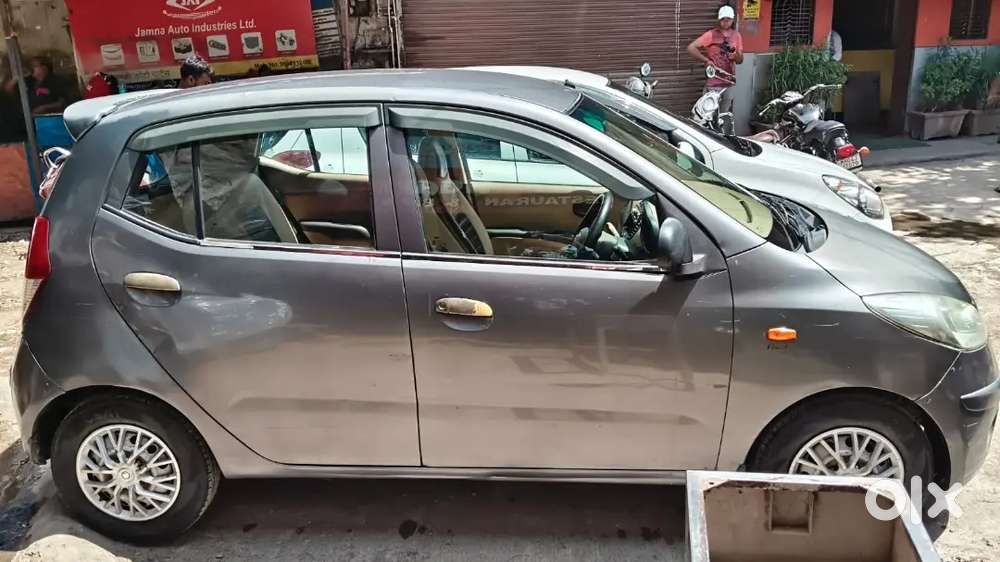 Hyundai I10 Year 2010  Cng For Sell