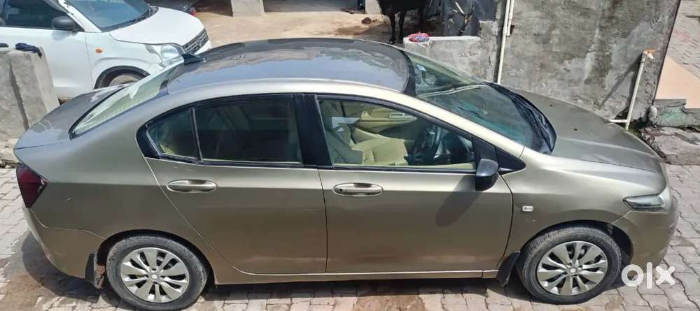 Honda City 2012 Cng & Hybrids 90000 Km Driven