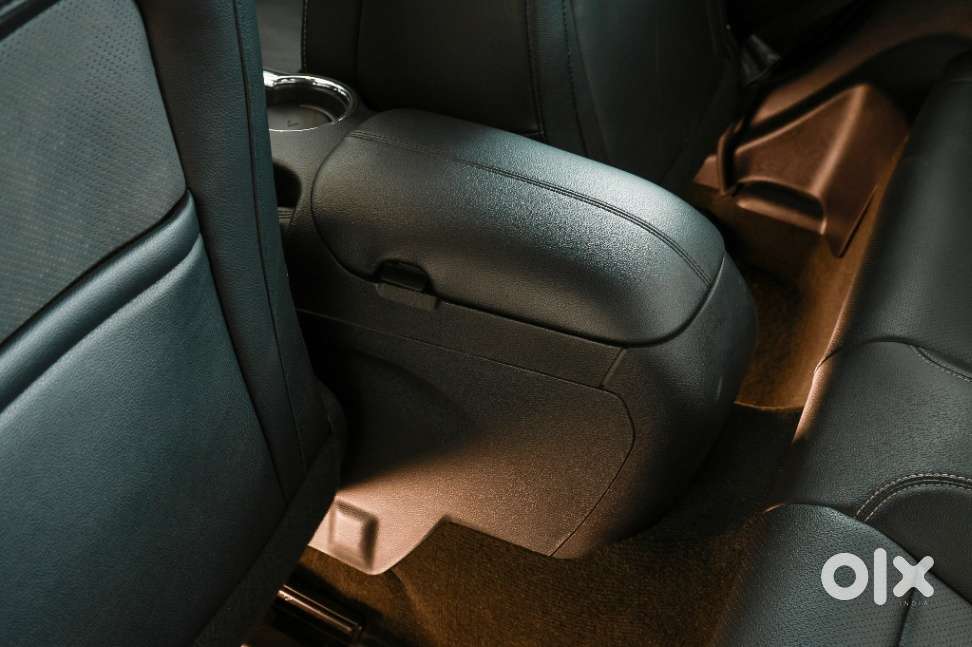 Ford Mustang V8, 2018, Petrol