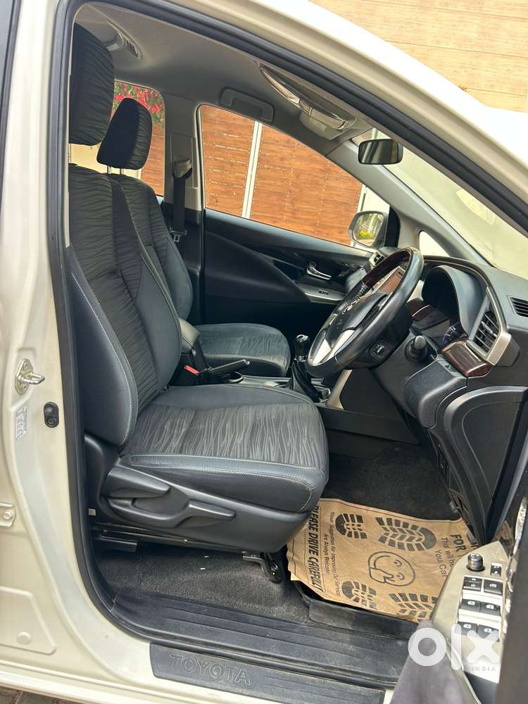 Toyota Innova Crysta 2.4 Vx Mt, 2019, Diesel