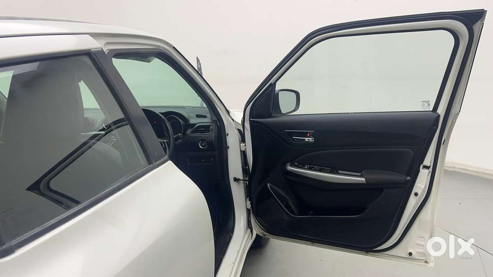 Maruti Suzuki Swift 1.3 Zxi, 2018, Petrol