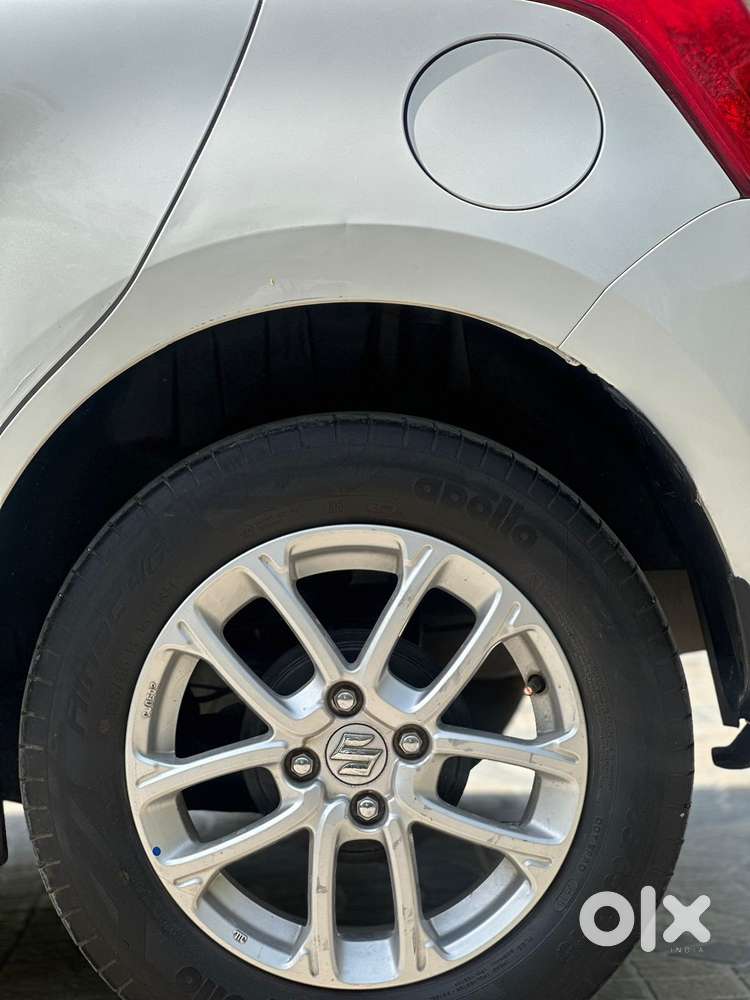 Maruti Suzuki Swift Zxi Plus Amt Dual Tone, 2018
