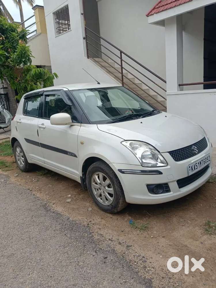 Mmaruti Suzuki Swift 2011 Petrol Good Condition